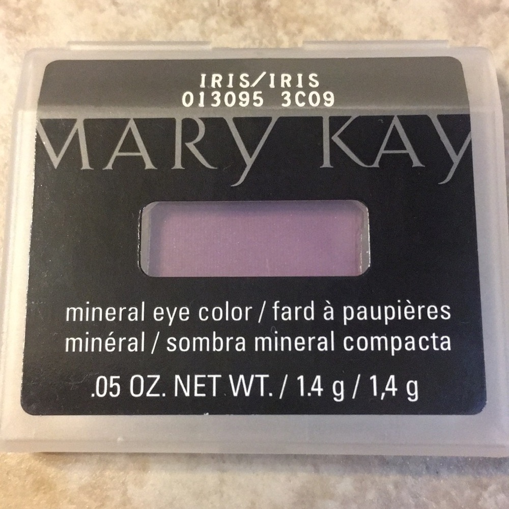Iris mineral eye color